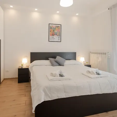 Moderno E Comodo A 2 Min Dalla Metro Lucio Sestio Appartement Rome