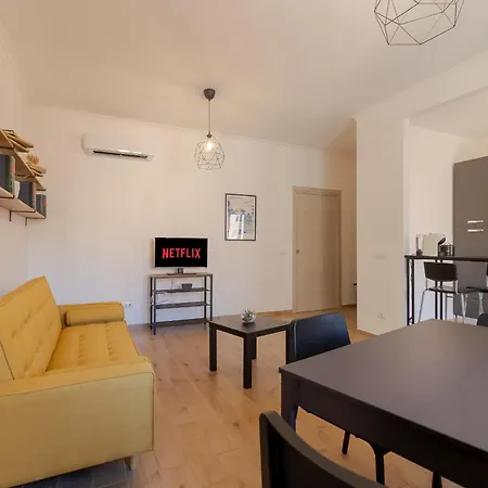 Apartmán Moderno E Comodo A 2 Min Dalla Metro Lucio Sestio Řím