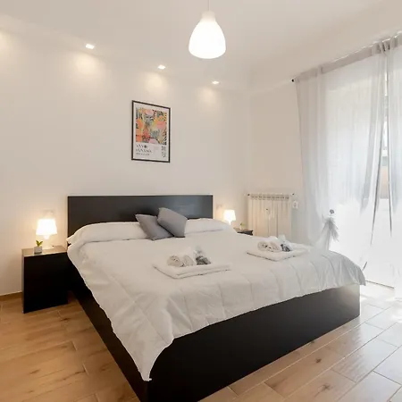 Moderno E Comodo A 2 Min Dalla Metro Lucio Sestio Řím