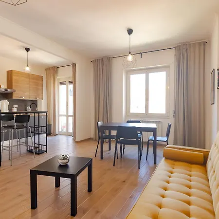 Moderno E Comodo A 2 Min Dalla Metro Lucio Sestio