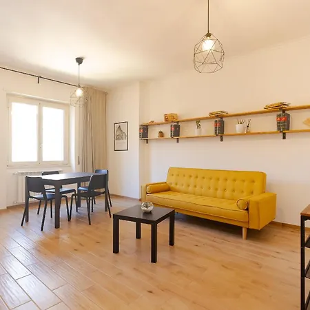 Moderno E Comodo A 2 Min Dalla Metro Lucio Sestio * Rome