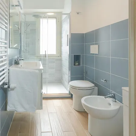 Moderno E Comodo A 2 Min Dalla Metro Lucio Sestio Appartement Rome